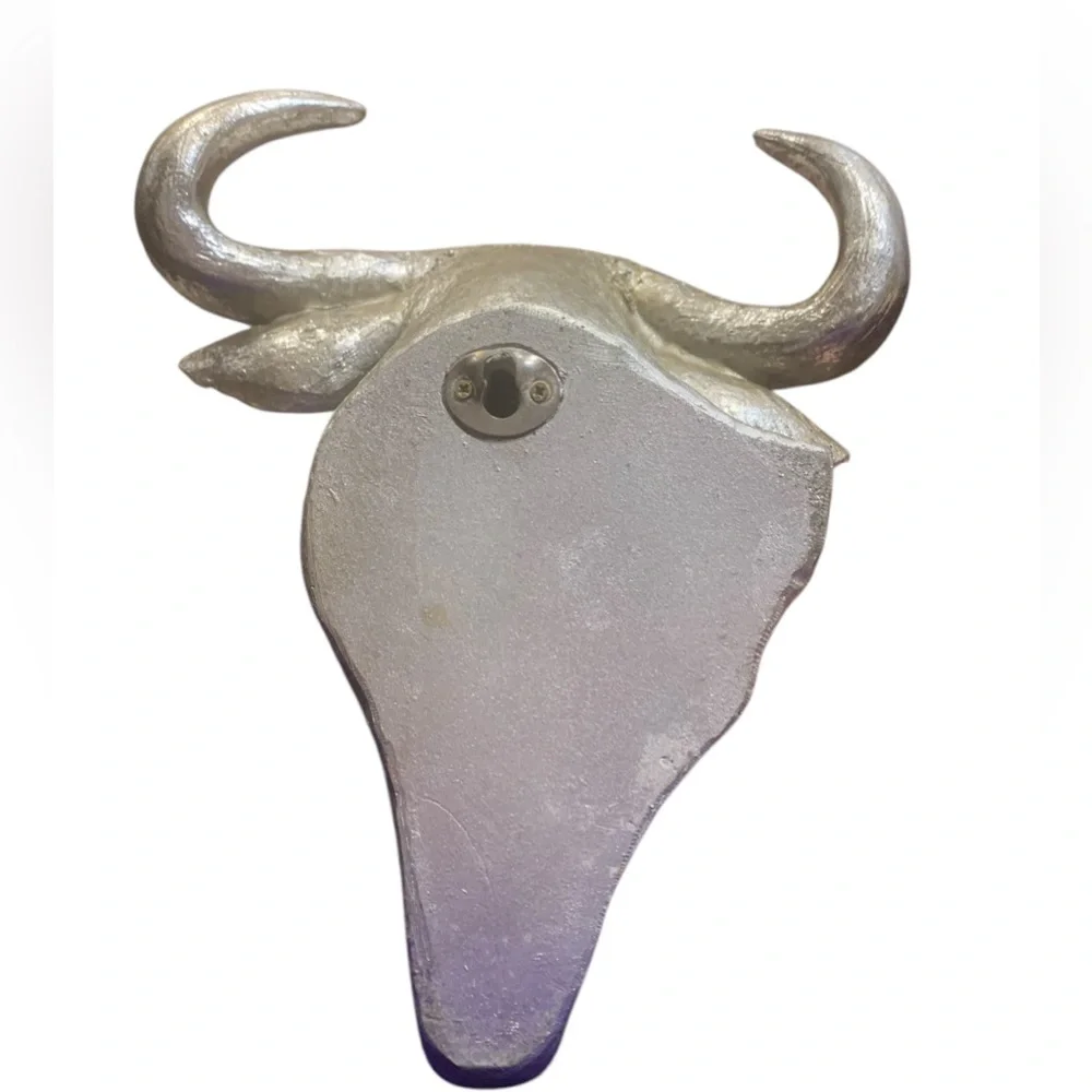 Buffalo Head Detailed Wall Hook Coat Hat Key Hanger In Brushed Silver Finish